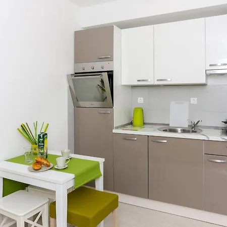 Posta Apartment