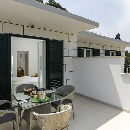 Posta Apartment